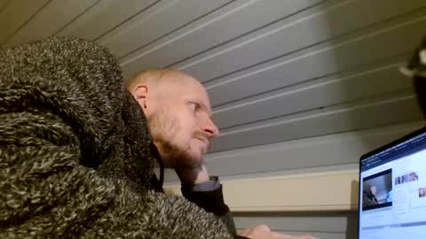 zolexthomas online show from 12-23-24, 05:22