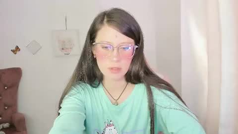 Alicie online show from 06-18-26, 03:27