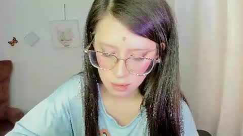 Alicie online show from 06-26-26, 04:44