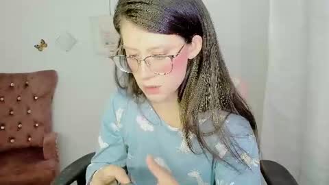 Alicie online show from 07-10-26, 04:28