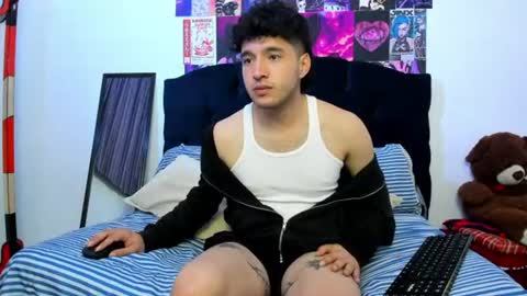 zoren33 online show from 07-20-26, 12:25