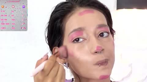 Violeta online show from 10-27-25, 12:20