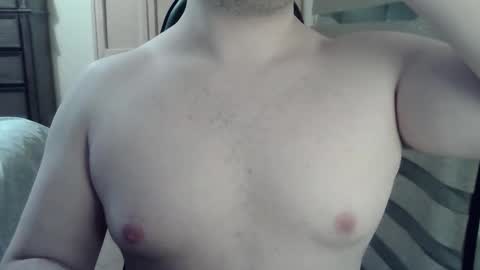 Snapshot of zorrito_himbo chatting on 05-05-26, 06:32 Himbo fox online show from 05-05-26, 06:32