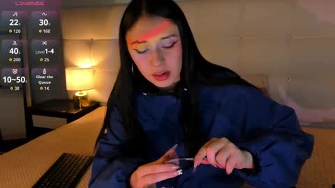 cintya kors online show from 09-19-25, 02:24