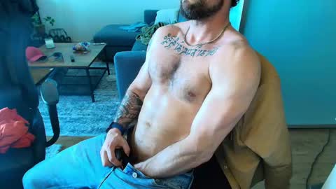 Snapshot of zuko_zen69 chatting on 03-26-26, 11:54 Zuko online show from 03-26-26, 11:54