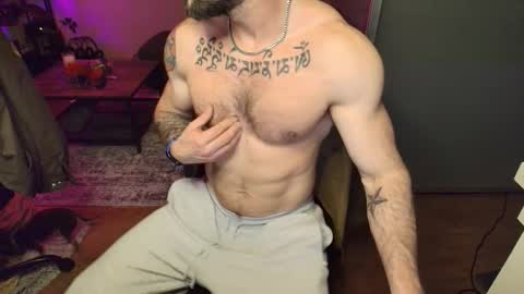 Snapshot of zuko_zen69 chatting on 03-28-26, 04:01 Zuko online show from 03-28-26, 04:01