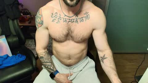 Snapshot of zuko_zen69 chatting on 03-29-26, 04:12 Zuko online show from 03-29-26, 04:12