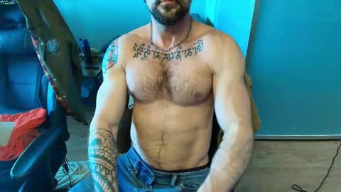 Snapshot of zuko_zen69 chatting on 04-10-26, 01:55 Zuko online show from 04-10-26, 01:55