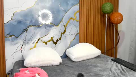 zulemapiel online show from 05-25-26, 11:55