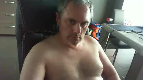 Snapshot of zultem chatting on 04-16-26, 05:58 zultem online show from 04-16-26, 05:58
