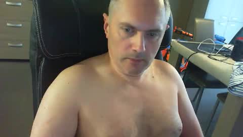 Snapshot of zultem chatting on 05-18-26, 04:07 zultem online show from 05-18-26, 04:07
