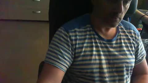 Snapshot of zultem chatting on 06-08-26, 04:13 zultem online show from 06-08-26, 04:13