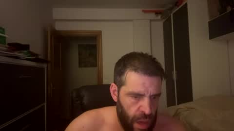 Snapshot of zurdineno chatting on 07-30-26, 03:16 zurdineno online show from 07-30-26, 03:16