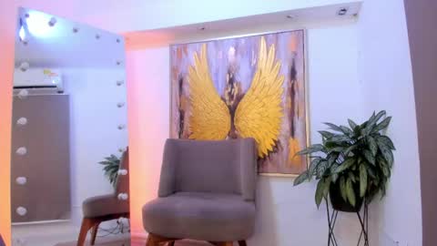 ZURY online show from 05-28-26, 11:18