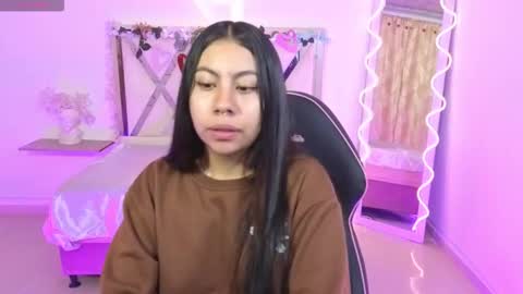 Snapshot of zury_tay chatting on 09-16-25, 11:44 ZURY online show from 09-16-25, 11:44