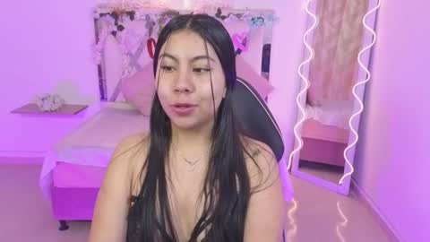 Snapshot of zury_tay chatting on 09-23-25, 11:46 ZURY online show from 09-23-25, 11:46