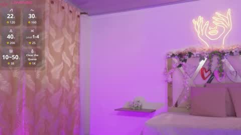 Snapshot of zury_tay chatting on 10-26-25, 11:49 ZURY online show from 10-26-25, 11:49