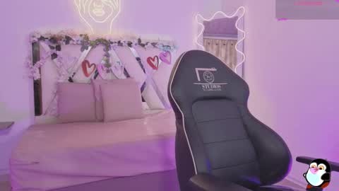 Snapshot of zury_tay chatting on 11-21-25, 11:42 ZURY online show from 11-21-25, 11:42