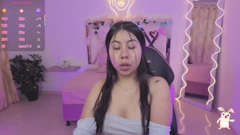 Snapshot of zury_tay chatting on 12-01-25, 11:48 ZURY online show from 12-01-25, 11:48