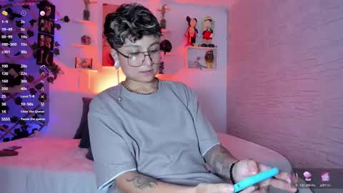 Snapshot of zuryramirez_ chatting on 10-29-25, 08:54 Zury Ramirez online show from 10-29-25, 08:54