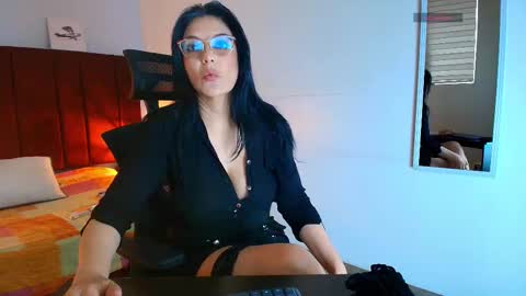 Zuzana21 online show from 10-08-25, 12:47