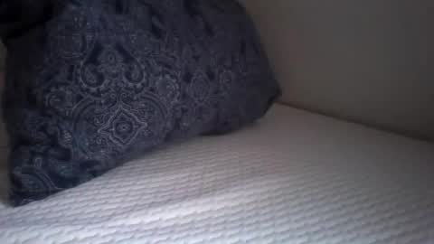 Snapshot of zyggy87 chatting on 05-18-26, 03:40 zyggy87 online show from 05-18-26, 03:40