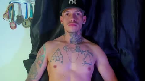 Snapshot of zyongarcia2020 chatting on 12-27-24, 10:34 zyon garcia online show from 12-27-24, 10:34