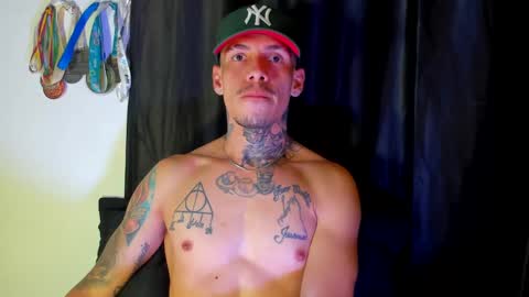 Snapshot of zyongarcia2020 chatting on 01-29-25, 11:20 zyon garcia online show from 01-29-25, 11:20