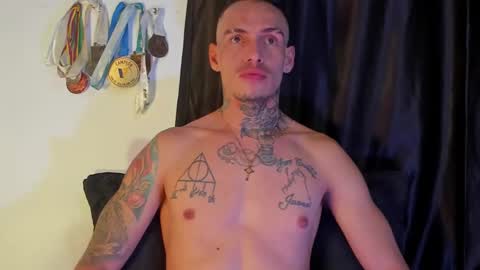 Snapshot of zyongarcia2020 chatting on 02-23-25, 11:11 zyon garcia online show from 02-23-25, 11:11