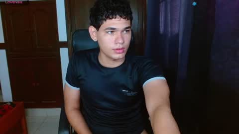 Snapshot of zyrosxk chatting on 06-26-26, 01:48 antonio felipe online show from 06-26-26, 01:48