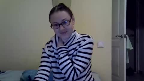 Zyuhre online show from 10-13-25, 01:11