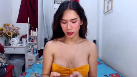 Snapshot of zyzy03 chatting on 03-06-25, 10:41 zyzy online show from 03-06-25, 10:41