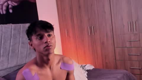 zyzz_1812 online show from 10-13-25, 07:36