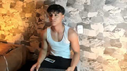 zyzz_1812 online show from 04-01-26, 04:24