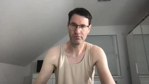 zzz123_cam online show from 01-05-25, 04:38