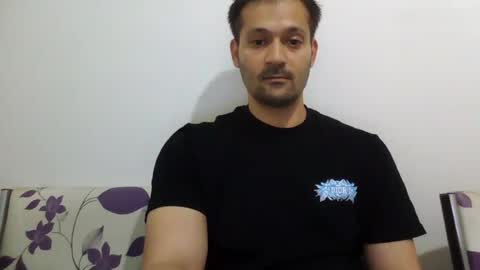 Snapshot of zzzzzzz41 chatting on 06-17-26, 10:06 zzzzzzz41 online show from 06-17-26, 10:06