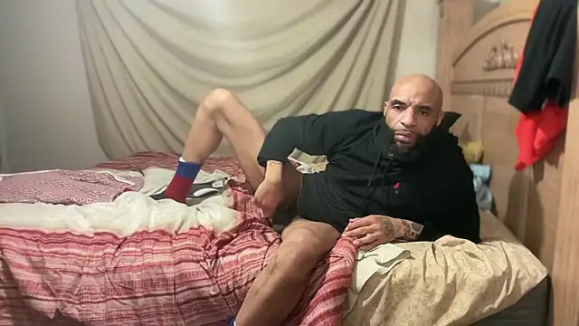 Snapshot of ANAKONDA_KIING chatting on 01-10-26, 08:27 ANAKONDA KIING online show from 01-10-26, 08:27