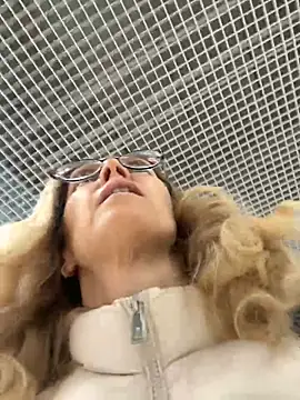 angelmommu online show from 01-28-25, 08:57