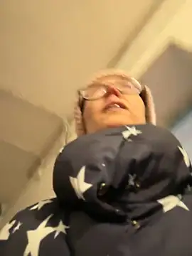 angelmommu online show from 02-13-25, 12:43