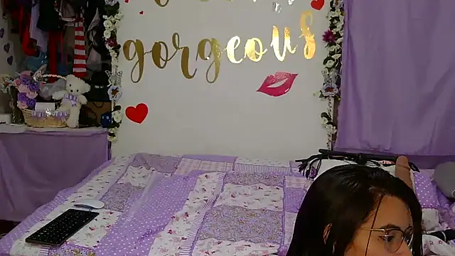 carolhot23 online show from 01-20-25, 02:46