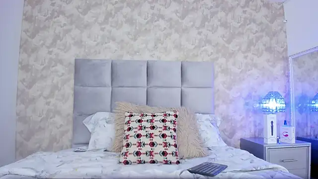 elizabeth coleman online show from 09-11-25, 08:31