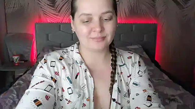 Snapshot of uliastar chatting on 01-13-25, 03:15 uliastar online show from 01-13-25, 03:15