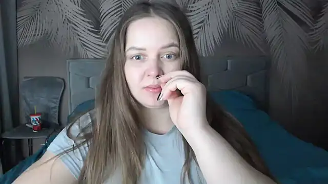 Snapshot of uliastar chatting on 01-15-25, 07:05 uliastar online show from 01-15-25, 07:05