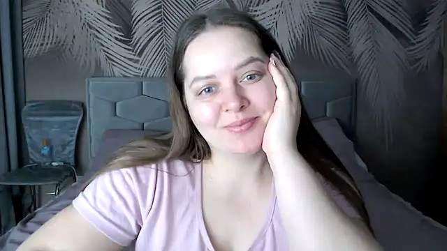 Snapshot of uliastar chatting on 02-09-25, 07:27 uliastar online show from 02-09-25, 07:27