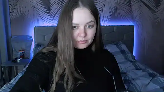 Snapshot of uliastar chatting on 02-28-25, 01:03 uliastar online show from 02-28-25, 01:03