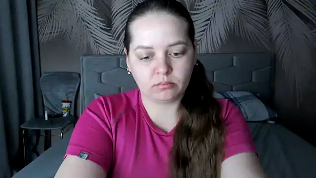 Snapshot of uliastar chatting on 03-07-25, 06:13 uliastar online show from 03-07-25, 06:13