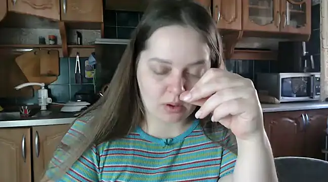 Snapshot of uliastar chatting on 03-08-25, 06:32 uliastar online show from 03-08-25, 06:32