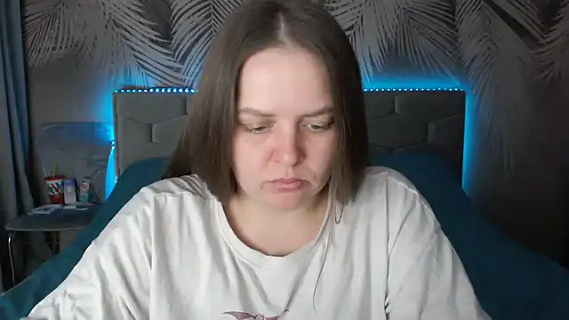 Snapshot of uliastar chatting on 03-13-25, 09:21 uliastar online show from 03-13-25, 09:21