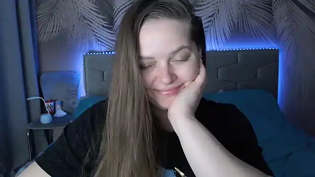 Snapshot of uliastar chatting on 03-14-25, 09:10 uliastar online show from 03-14-25, 09:10