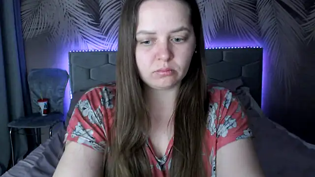 Snapshot of uliastar chatting on 03-22-25, 05:17 uliastar online show from 03-22-25, 05:17